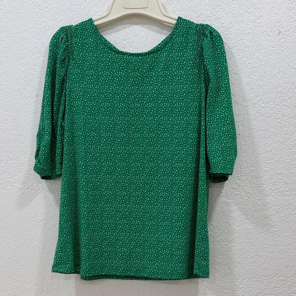 Women's Green Dotted Puff-Sleeve Top